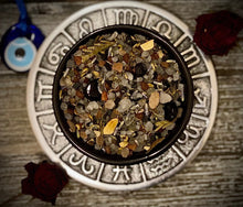 Load image into Gallery viewer, Evil Be Gone Ceremonial Bath - With Rompe Saraguey Plant, Use for: Cleansing, Evil Eye Removal, Hex Removal & Uncrossing