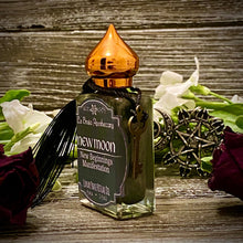 Load image into Gallery viewer, New Moon Ritual Oil - New Beginnings, New Moon Rituals, Dark Phase Moon Rituals, Eclipse Rituals, Transformation Spells