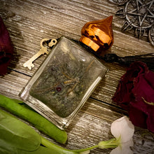 Load image into Gallery viewer, New Moon Ritual Oil - New Beginnings, New Moon Rituals, Dark Phase Moon Rituals, Eclipse Rituals, Transformation Spells