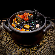 Load image into Gallery viewer, Season of The Witch Cauldron Candle