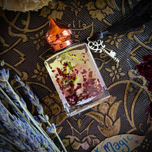 Load image into Gallery viewer, Moon Goddess Ritual Oil - Hecate Invocation, Dedications To The Moon Goddess, The Crone, Skeleton Key