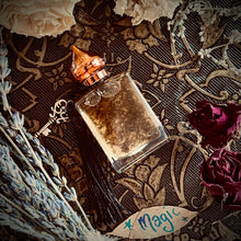 Load image into Gallery viewer, Celestial Manifesting Ritual Oil - Astrology & Divination, Tarot Reading, Palmistry, Tasseography & Fortune Telling