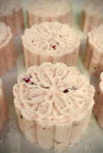 Load image into Gallery viewer, Come To Me - Ven A Mi Witch Crafted Bath Bombs