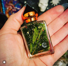 Load image into Gallery viewer, Fortune Ritual Oil - For Good Fortune, Money Drawing & Abundance
