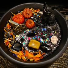 Load image into Gallery viewer, Season of The Witch Cauldron Candle
