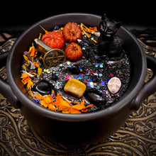 Load image into Gallery viewer, Season of The Witch Cauldron Candle
